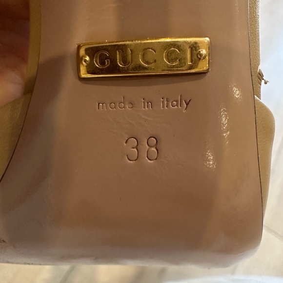 Gucci Coline Studded T-Strap Pumps - Picture 6 of 6